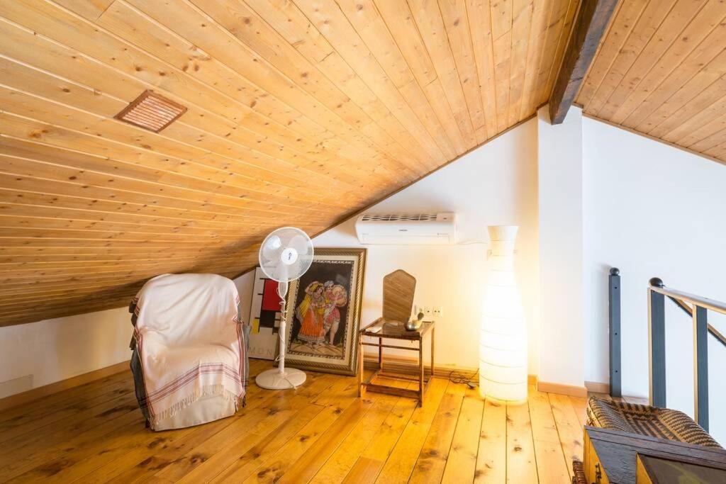 شقة Tgh Acogedor Duplex En مالقة المظهر الخارجي الصورة